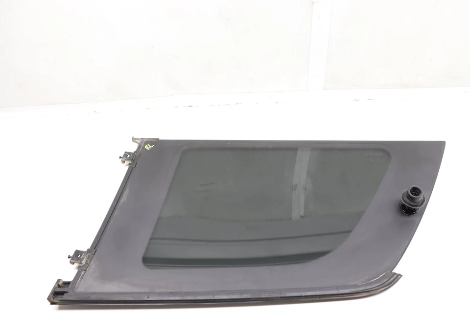 Mercedes-Benz GL320 2007-2009 - Cuarto de cristal trasero izquierdo 1646702150 Foto 2 de 4