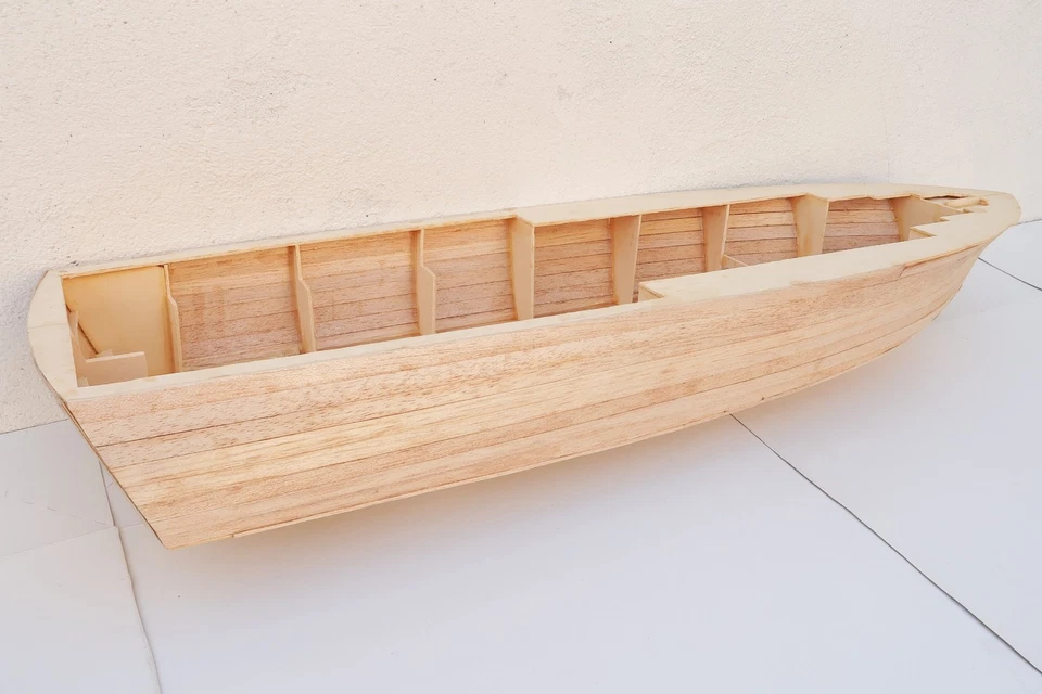 Billing Boats? Krick? Schiffsrumpf aus Holz fertig gebaut, Länge ca. 90 cm - Bild 2 von 4