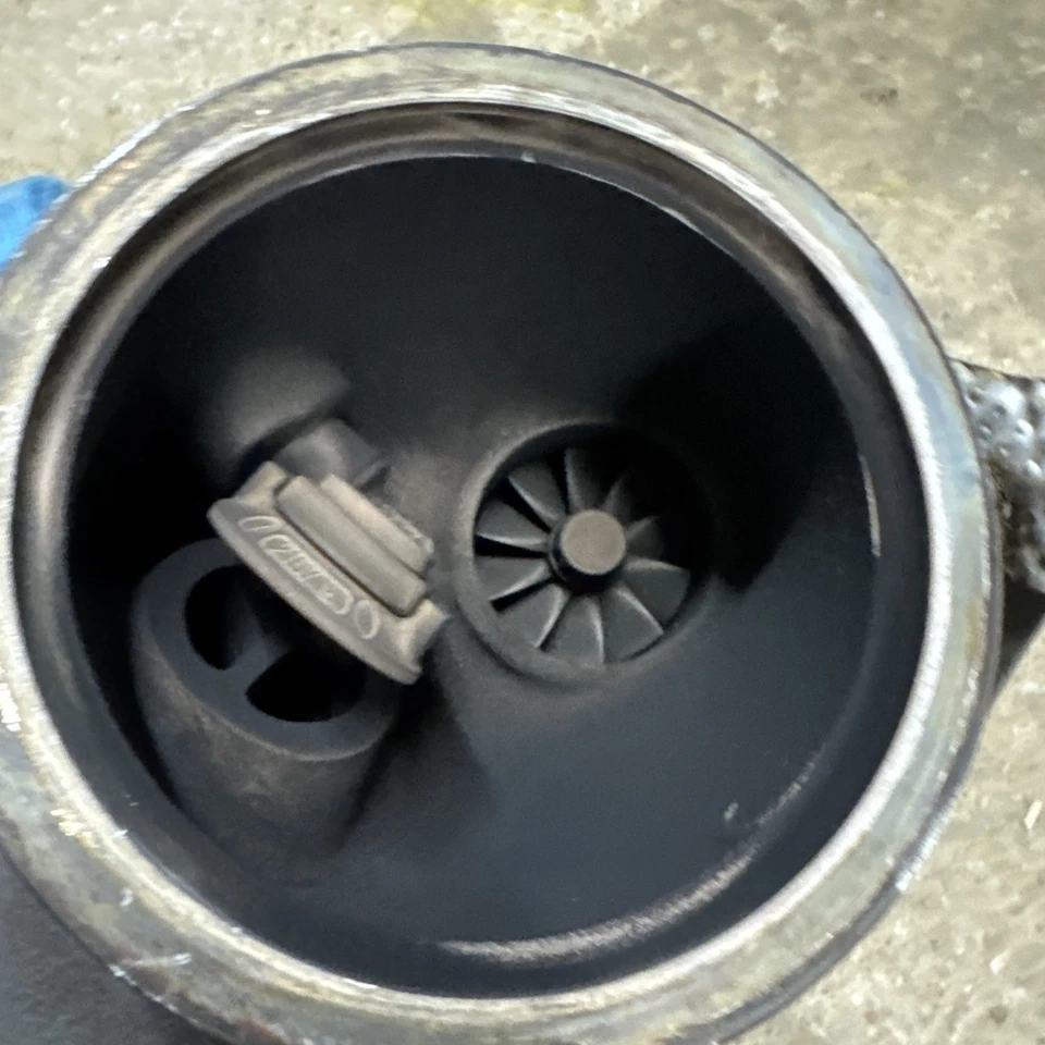 2018-22 Land Rover DISCOVERY SPORT 2.0L Turbo 原始设备制造商二手 H4P3-6K682-BE — 第 3/4 张图片