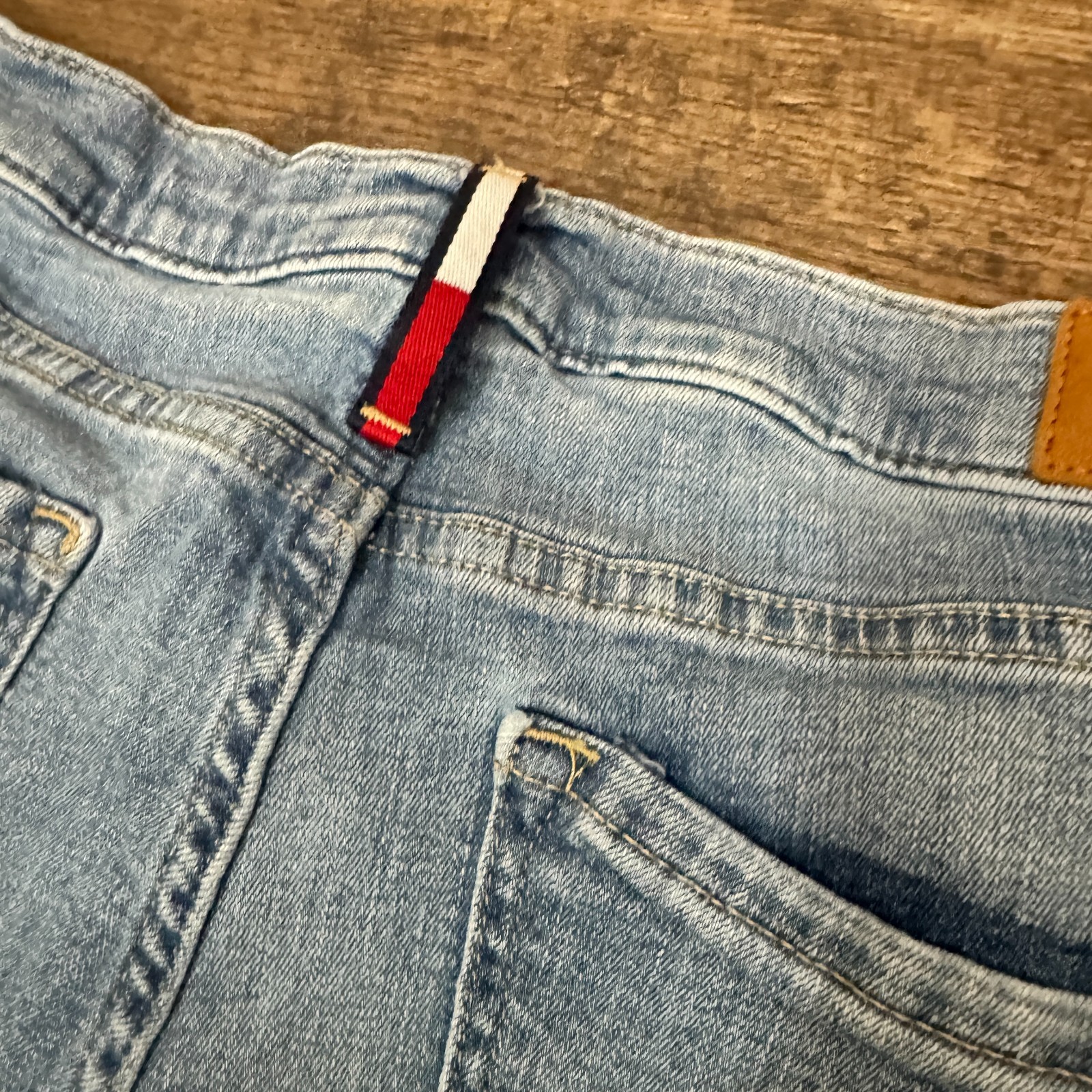 Vintage 90s Tommy Hilfiger Flag Jeans Women's 8 W29 Mid Relaxed Bootcut Casual thumbnail 9