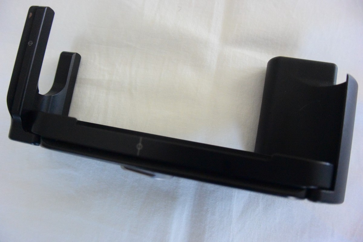 REALLY RIGHT STUFF BM240 BASE PLATE AND L BRACKET FOR LEICA M240