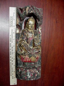 ANTIQUE CHINESE ASIAN ? CARVED WOODEN PAINTED BUDDHA DIETY GOD 17th. or OLDER ?