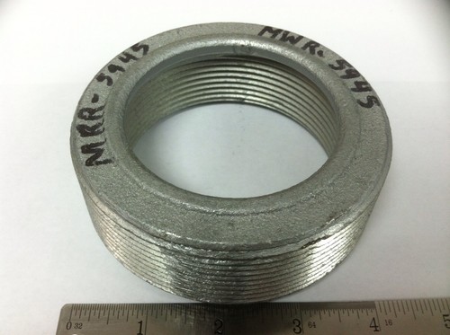 CROUSE HINDS RE108 CONDUIT REDUCER HUB BUSHING 4" TO 3" IRON - Picture 2 of 3