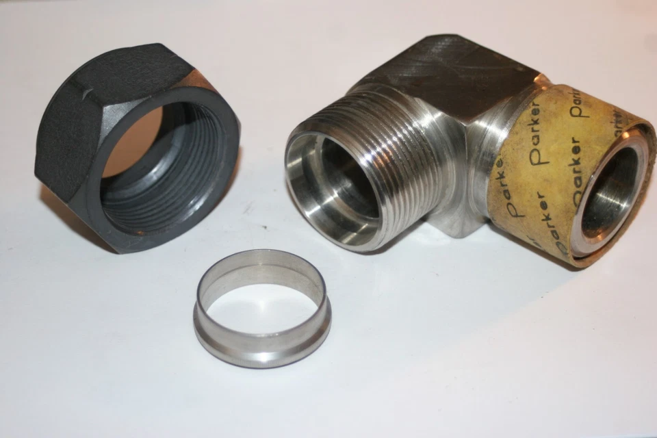 1 1/4" Tube x 1 1/4" MNPT 316ss Hydraulic Elbow Fitting Parker 20 CBU-SS - Image 3 of 4