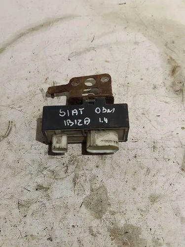 SEAT IBIZA II 6K1 Lüfterrelais 1J0919506M 1.39 Diesel 55kw 2003 31446863