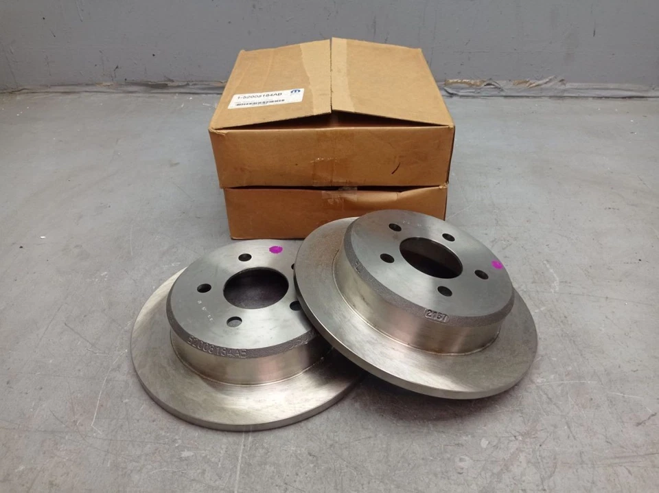 Rear Brake Disc Set 2 Piece for Jeep Wrangler SJ,TJ 52008184AB - Image 2 of 4