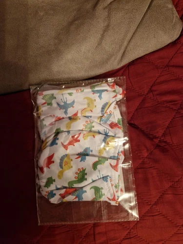 VETEMENTS Vestito dinosauro per bambole