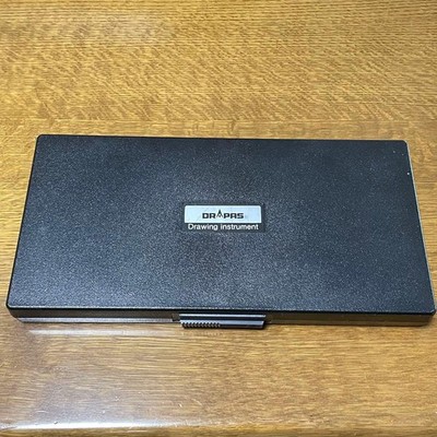 DRAPAS drafting equipment set