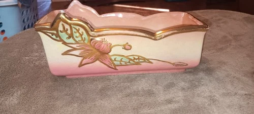 HULL W14-10 “Woodland” Art Pottery Planter - 8 & 7/8" W x 3.5" D x 4" T - Signed