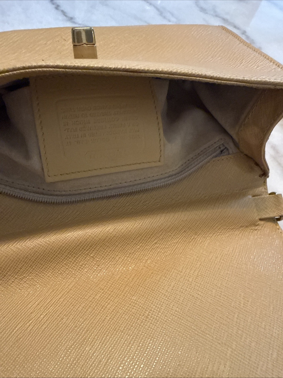 Coach - image 7