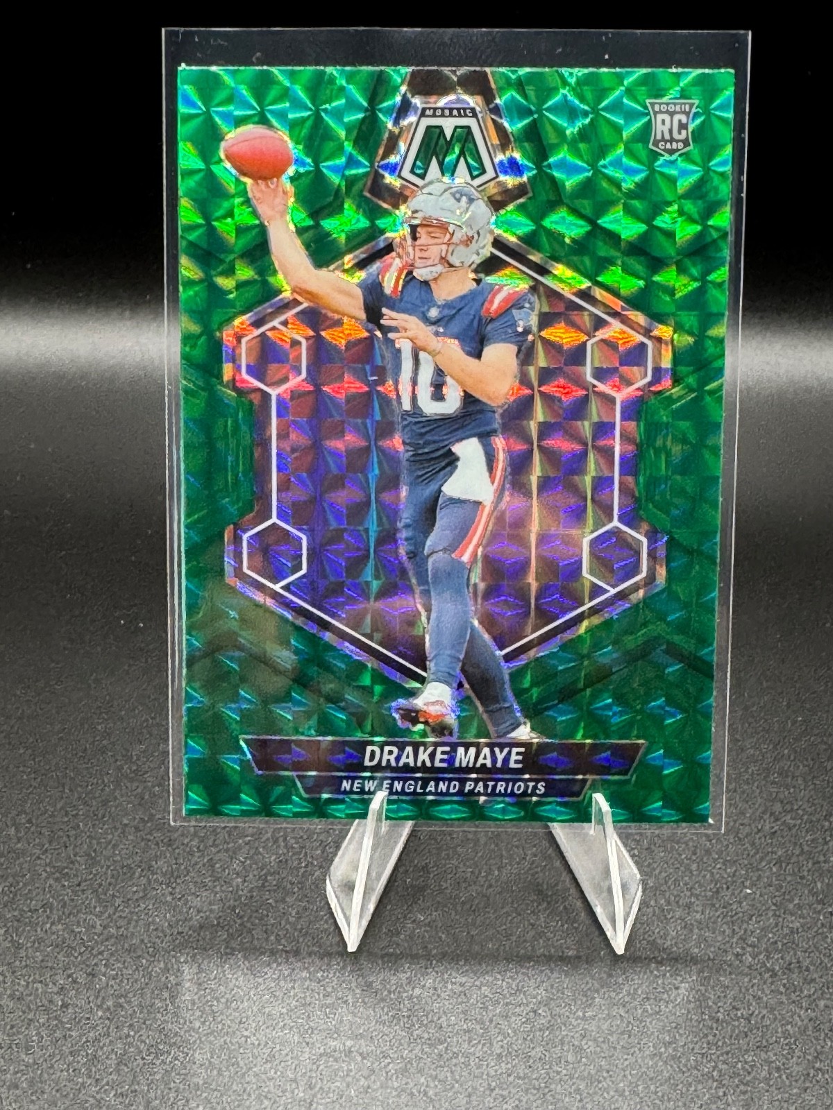 2024 Panini Mosaic #303 Drake Maye Green Mosaic Prizm (RC) - Patriots
