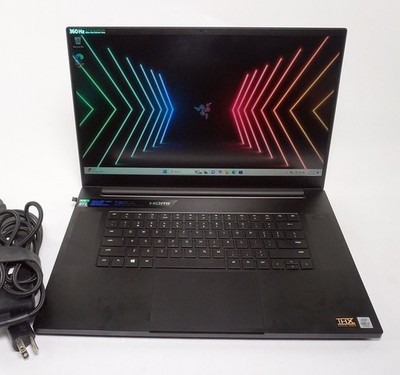 Razer Blade Pro 17 17.3'' FHD i7-10875H 2.3GHz 16GB RAM 512GB SSD NVIDIA RTX 3060