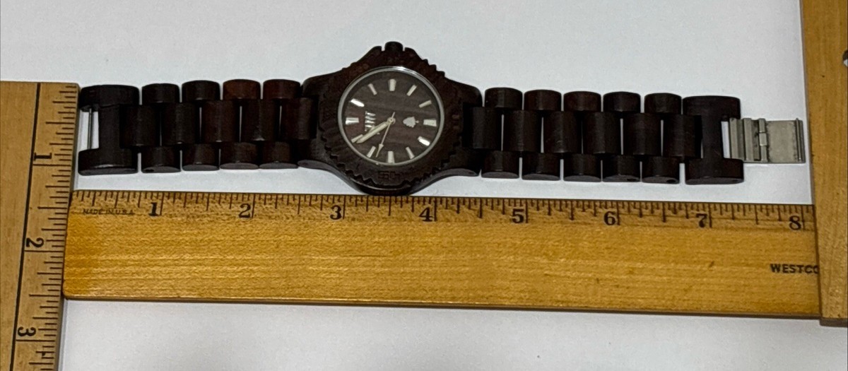 WeWood Natural maple Wood Watch born in Florence Italy will require new battery WeWood A12-68 Watch 100% We Wood Natural Wood Born In  main image 3