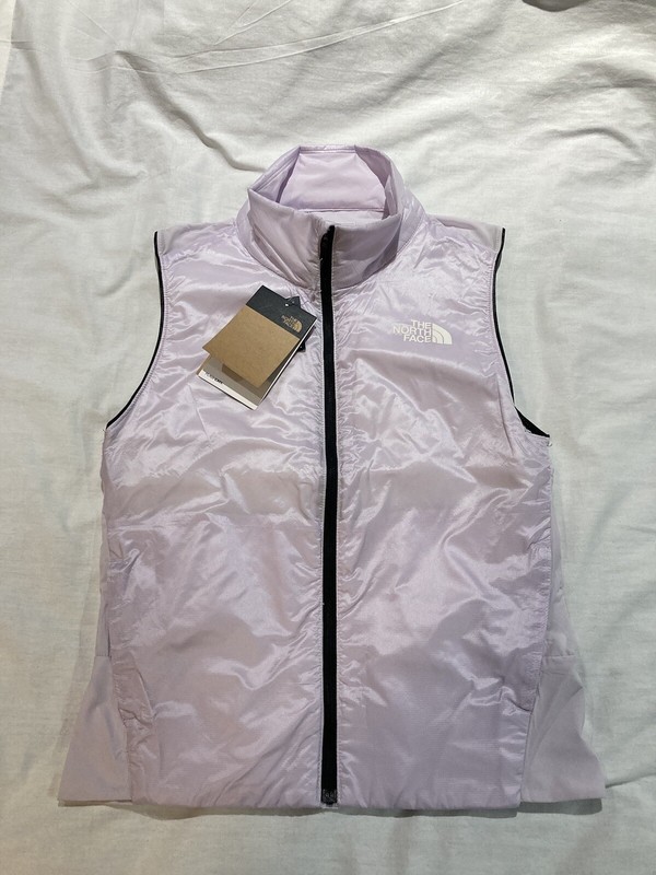 Women’s The North Face Vest, Full Zip Up, Size Small, NWT! $99.00!