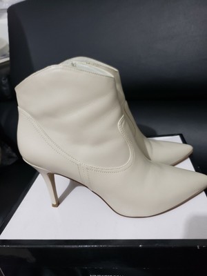 nine west white ankle boots