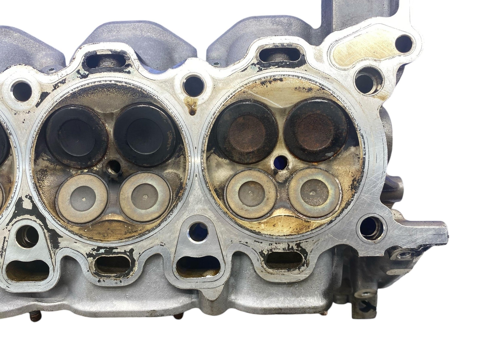 2009-2019 MASERATI GRANTURISMO RWD 4.7L LEFT ENGINE CYLINDER HEAD FLOOD RECOVERY