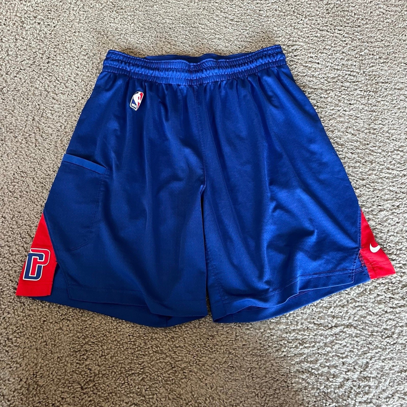Nike NBA Detroit Pistons Warmup Practice Shorts Blue Mens Size XL Basketball