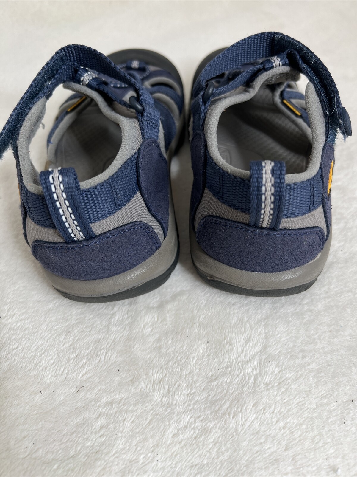 Sandali Keen Kids Newport H2 blu navy grigio cinturino con gancio e passante suola resistente lettura acqua