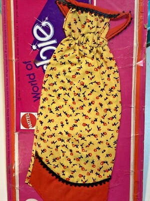 ヴィンテージBarbie 2008 WIZARD OF OZ SINGING DOROTHY BARBIE DOLL-NEW IN FOREIGN