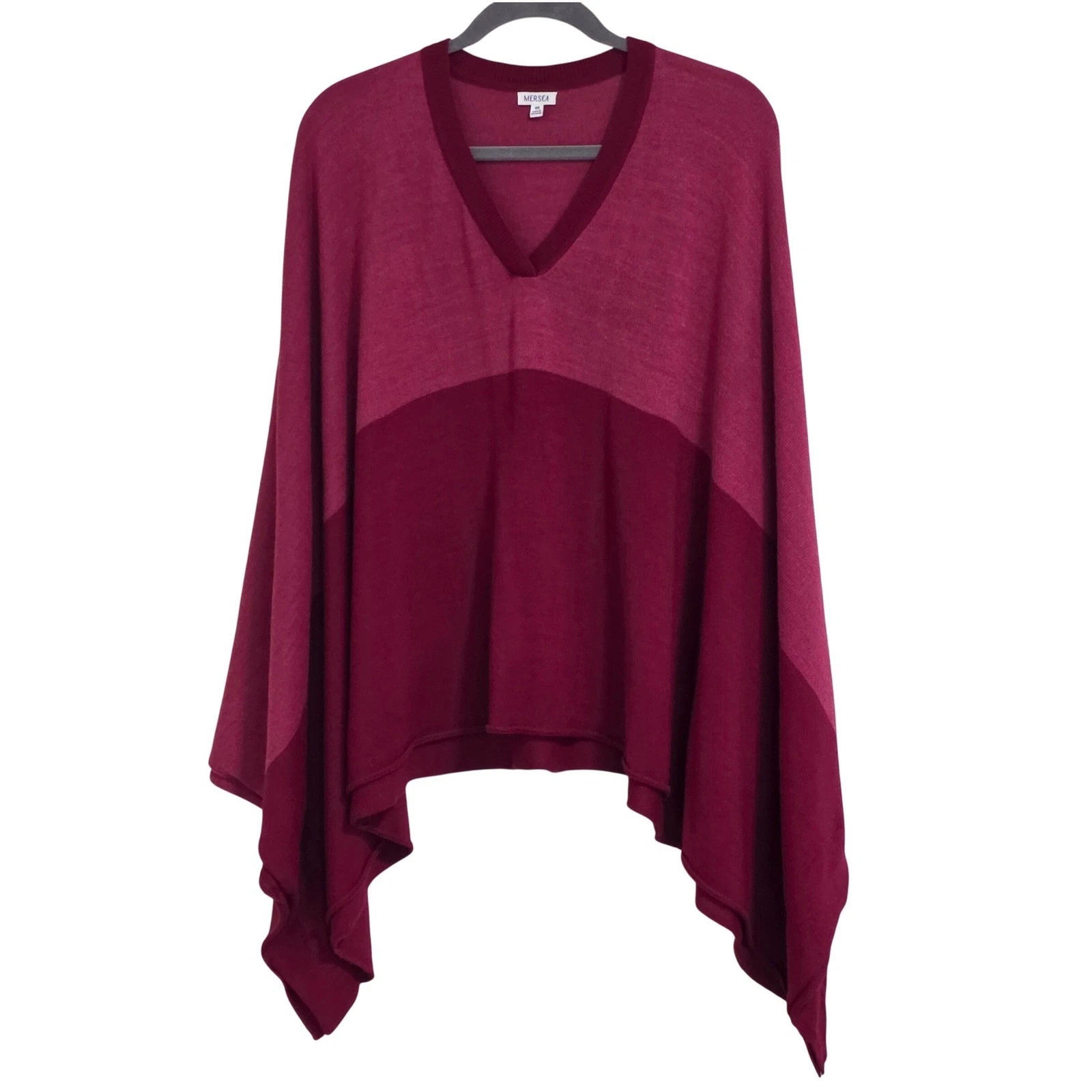 Mersea Poncho Women OS Pink Burgundy Colorblock V-Neck Knit Handkerchief Hem