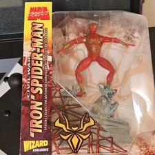 Diamond Select Toys Marvel Select Iron Spider...