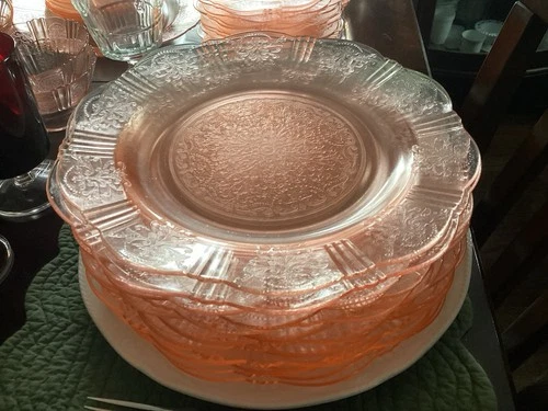 Pair of Macbeth Evans Pink American Sweetheart depression 10" Dinner Plates