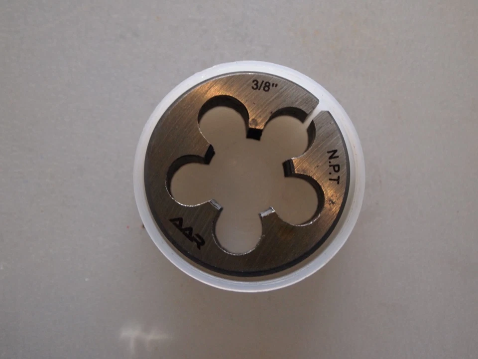 NPT 3/8 x 18 tpi TAP + DIE SET BOTTOM PLUG  / COMBINE PACK - Image 3 of 3