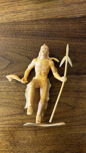 1964 Louis Marx 6" Plastic Toy Indian Figure Knife L And Spear Western Cowboys