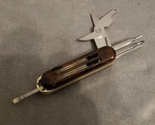 Gerber 5-Tool, 2 5/8" Long Multitool In Excellent Condition With Wood Grain Syn