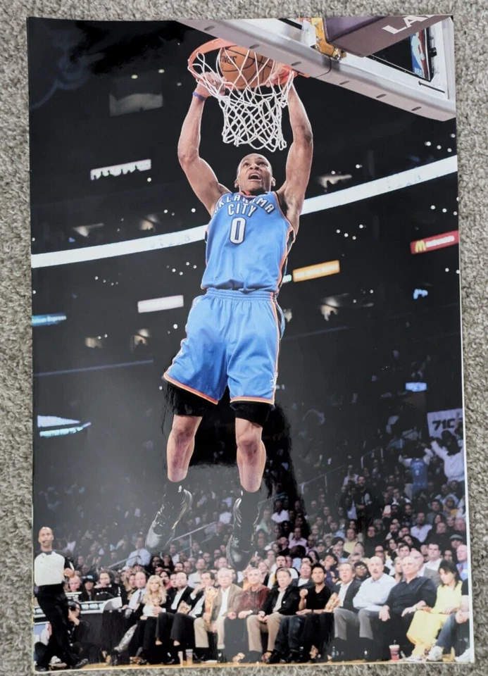 Russell Westbrook Slam Dunk Oklahoma City Thunder 12X18 Unsigned Gloss Photo - Image 2 of 2