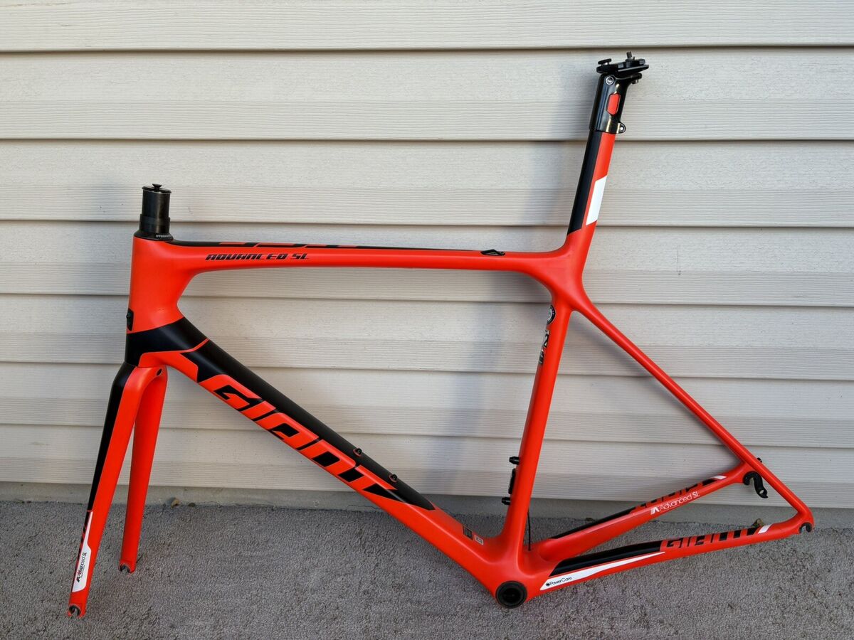 Giant TCR Advanced SL Lightweight Rim Brake Carbon Frameset Giant TCR Advanced SL Lightweight Rim Brake Carbon Frameset