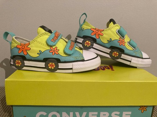 converse scooby doo low