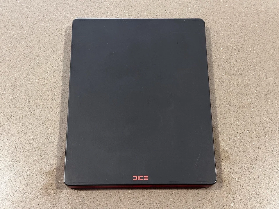 Mirrors Edge Catalyst Collectors Edition PS4 Steelbook Game & Booklet Near New✅ - Image 3 of 4