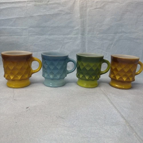 Vintage Set of 4 Fire King Anchor Hocking Diamond Pattern Coffee Cups