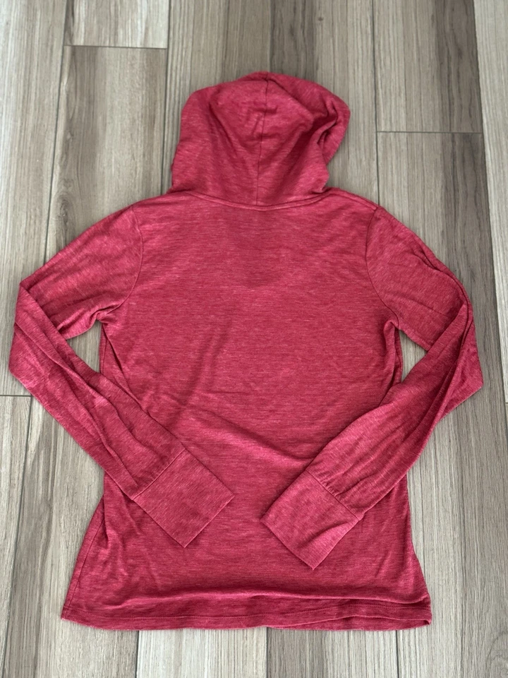 Sudadera con capucha para mujer Tampa Bay Buccaneers Fanatics cuello en V suéter rojo jaspeado talla XL Foto 2 de 4