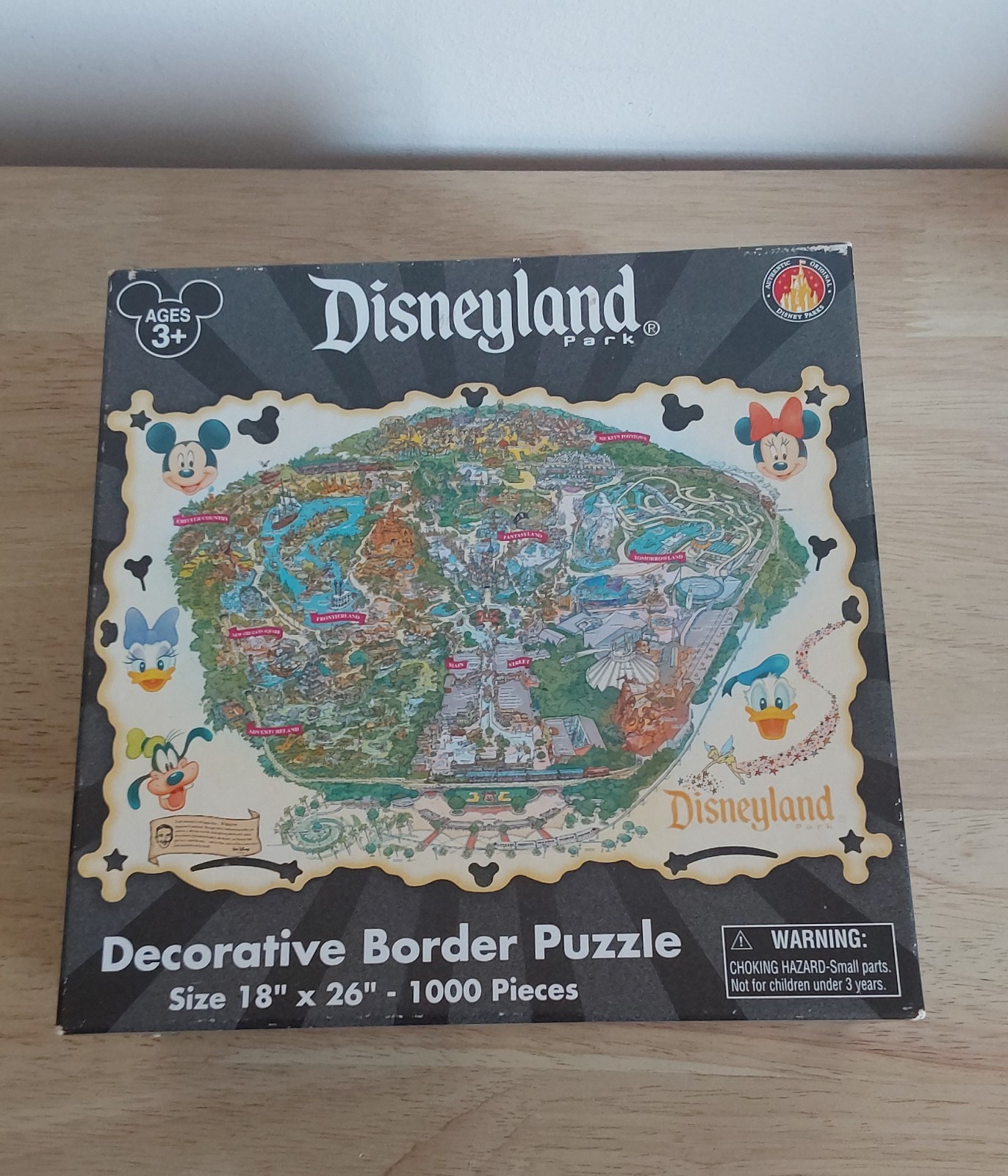 Walt DIsneyland Park Map Jigsaw 1000 Pcs Complete  18"x 26"
