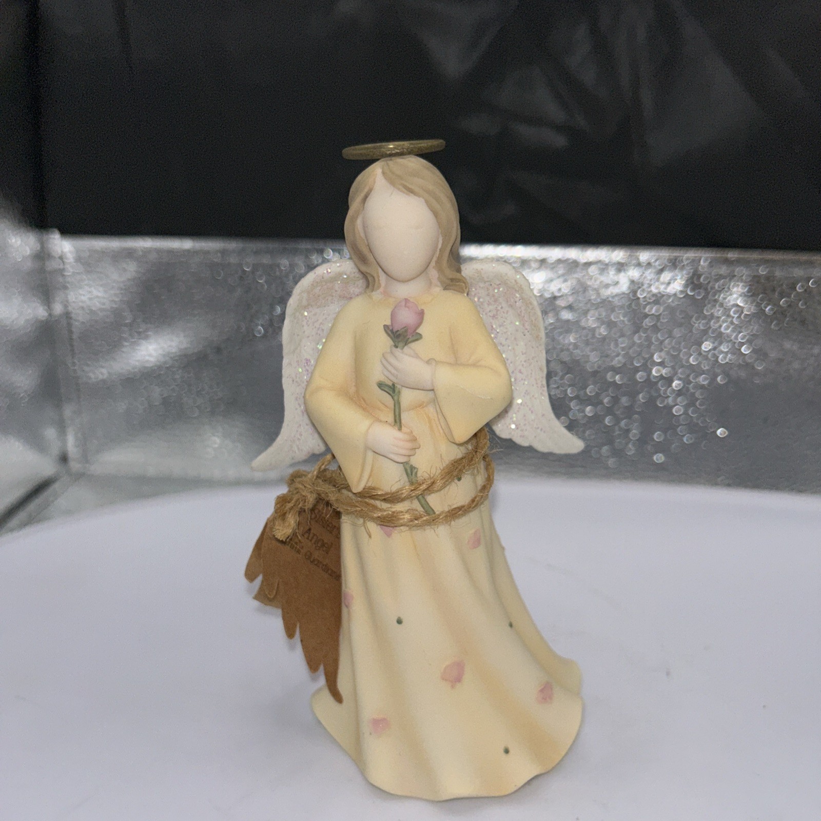 Faithful Guardian Sister' Angel Figurine w/Glitter Wings 2006
