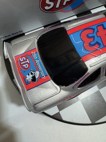 Bobby Hamilton #43 STP 25th Anniversary Petty 1996 BWB 1/24 Nascar Diecast - Picture 7 of 10
