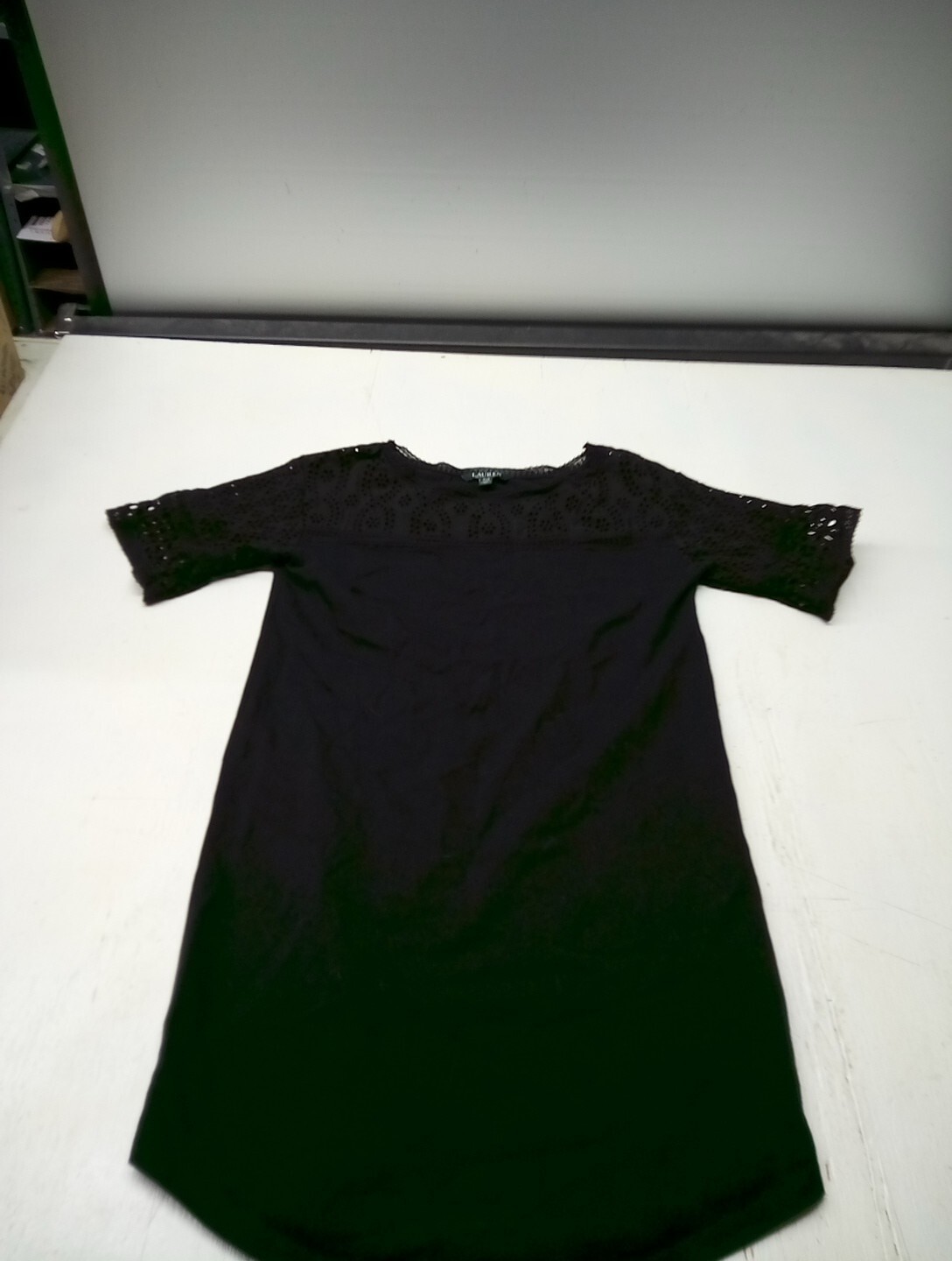 Picture 1 of 4
