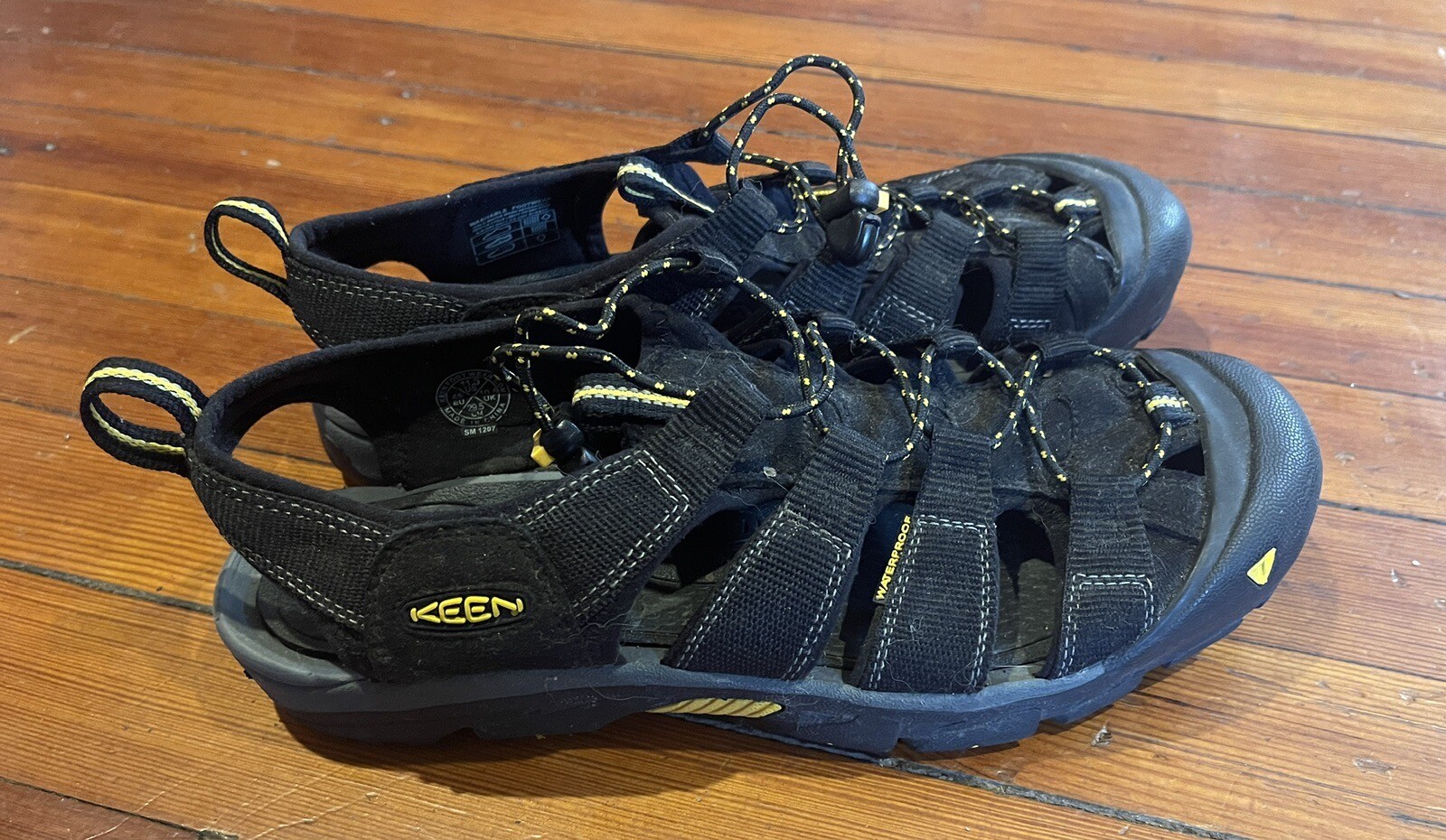 Keen Men's Commuter Bike Cycling Sandals with Cleats Size 11.5 Black