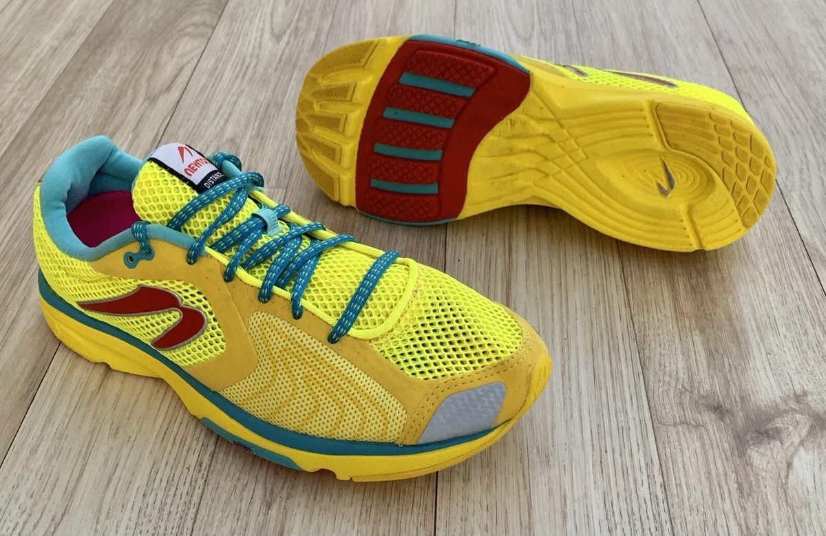 NEWTON Distance III 3 Neon Yellow Running Shoes Women s 9.5 Lace Up W000614