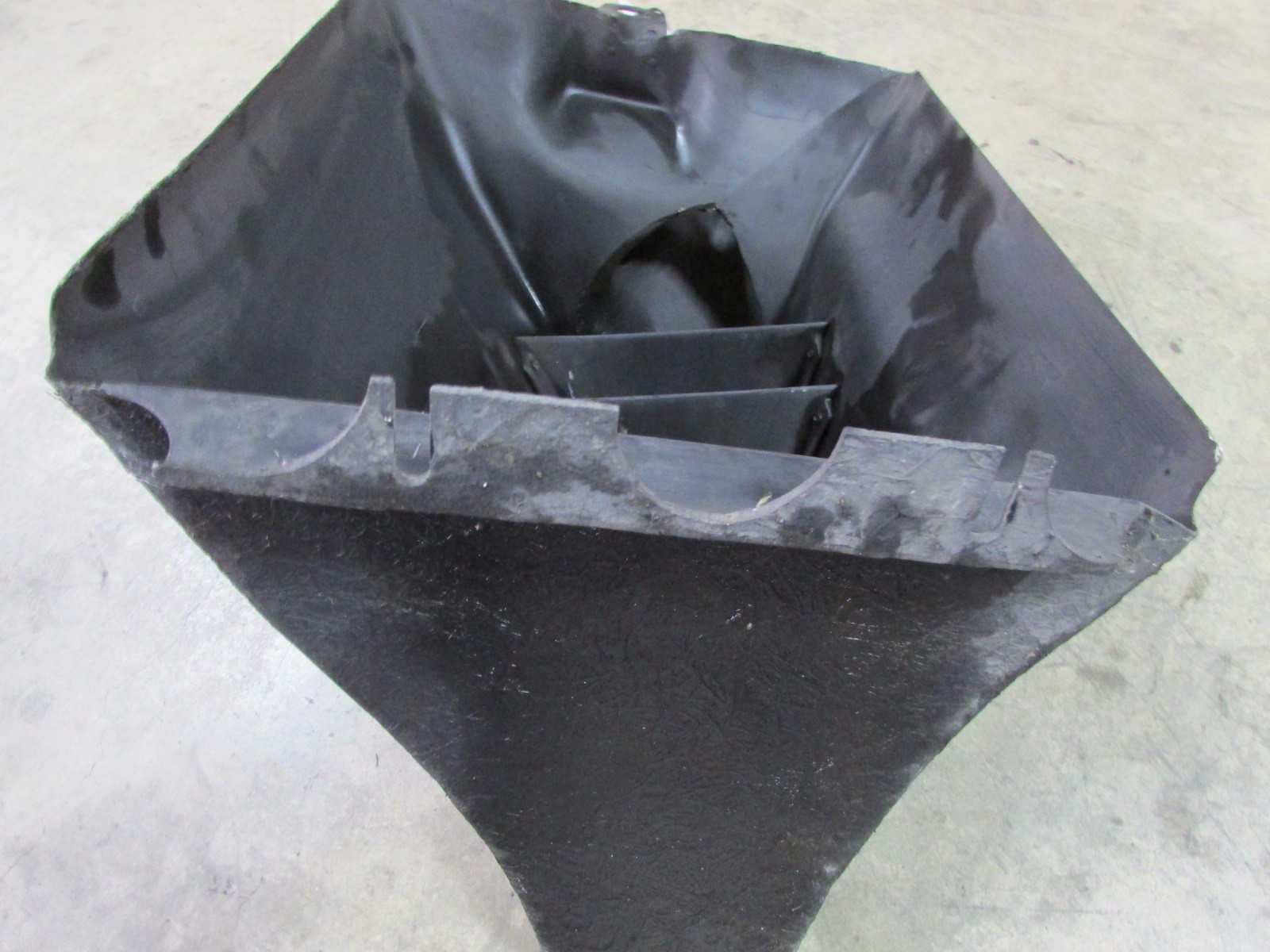 Ferrari 355,RH,Right Quarter Panel Air Duct, Used P/N 64525700