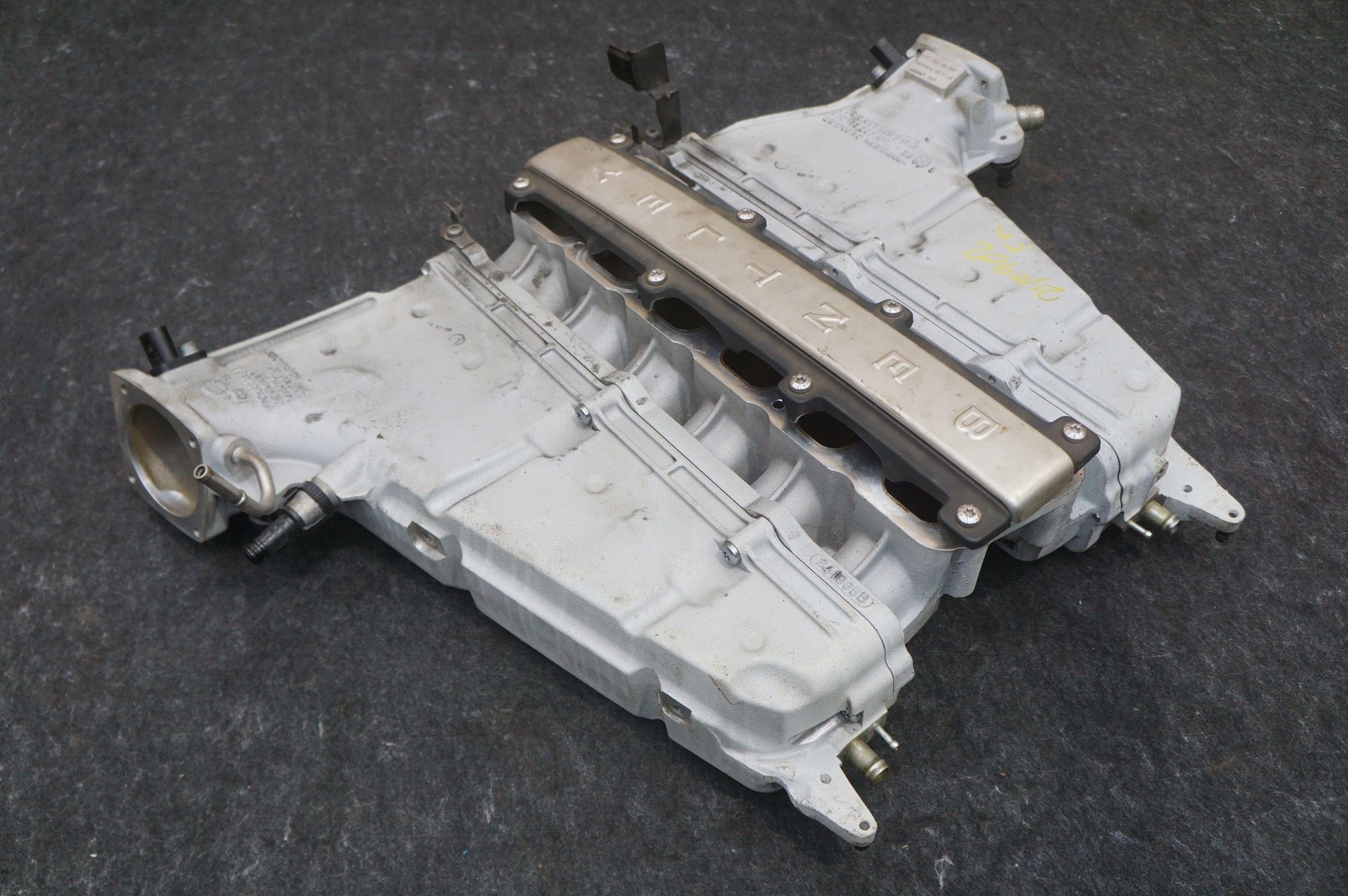 Engine Intake Manifold Assembly OEM 07C133185 Bentley Continental Fying Spur 06