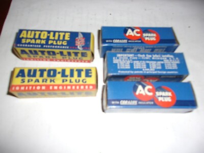 2 Vintage Auto-Lite (Autolite) A11 3 AC coralox 48 Spark Plugs - New Old Stock