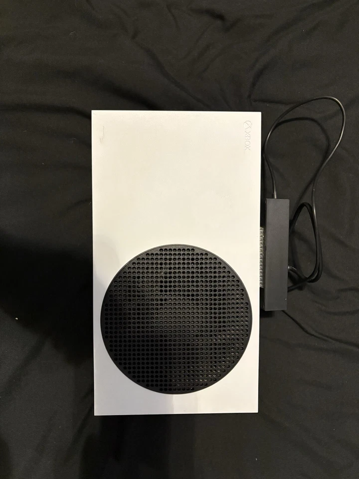 Xbox Series S, Elite Controller 2, Seagate Extended Storage Drive - Image 2 of 4