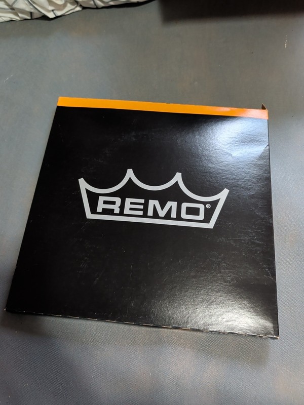 Remo Vintage Ambassador Coated Batter Drumhead 12 in.