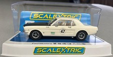 Scalextric Ford Mustang - Goodwood Revival DPR W/ Lights 1/32 Slot Car C4353
