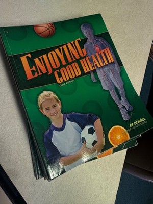 Abeka Enjoying Good Health Student Text (3rd Edition) 5th Grade NEW