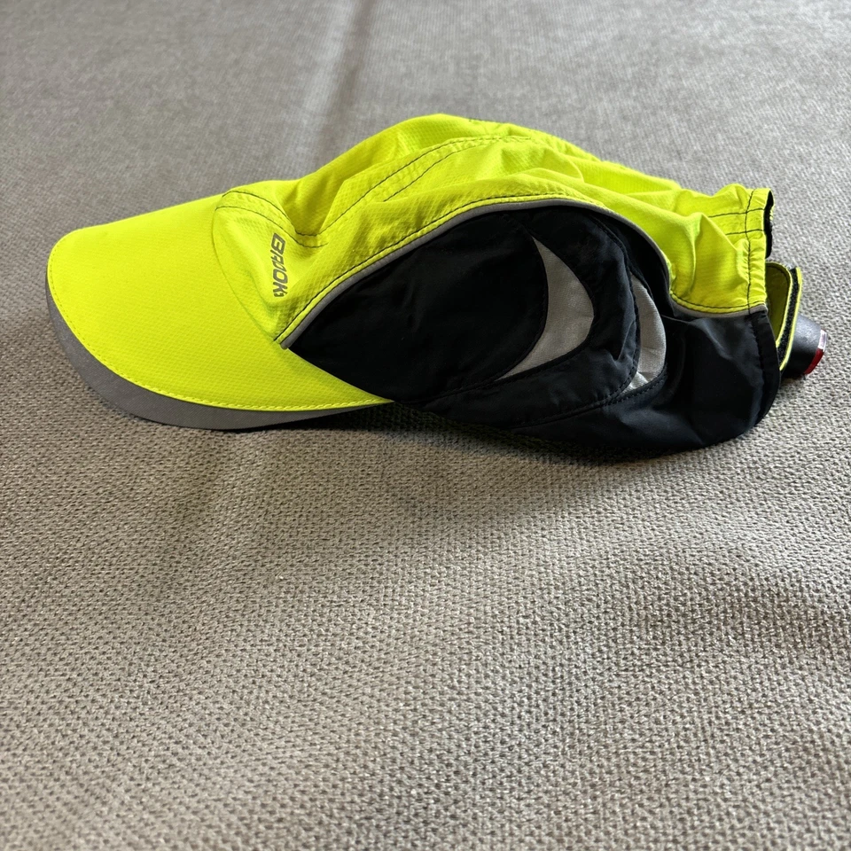 Brooks Running Yellow Lightweight Perforated Adjustable Cap OSFA - Image 2 of 4