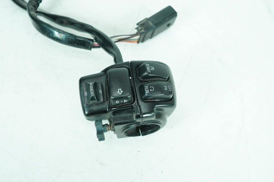 2007 Harley Touring Electra Glide OEM Right Engine Start Kill Switches Controls Foto 3 de 4